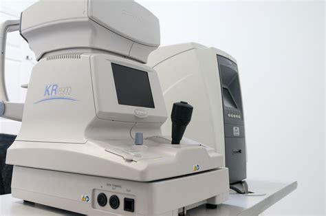 eye refraction test machine|pre test lenses autorefractors.